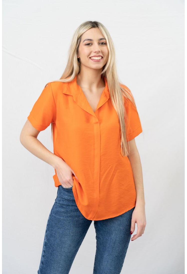 T-SHIRT WITH COLLAR 56973