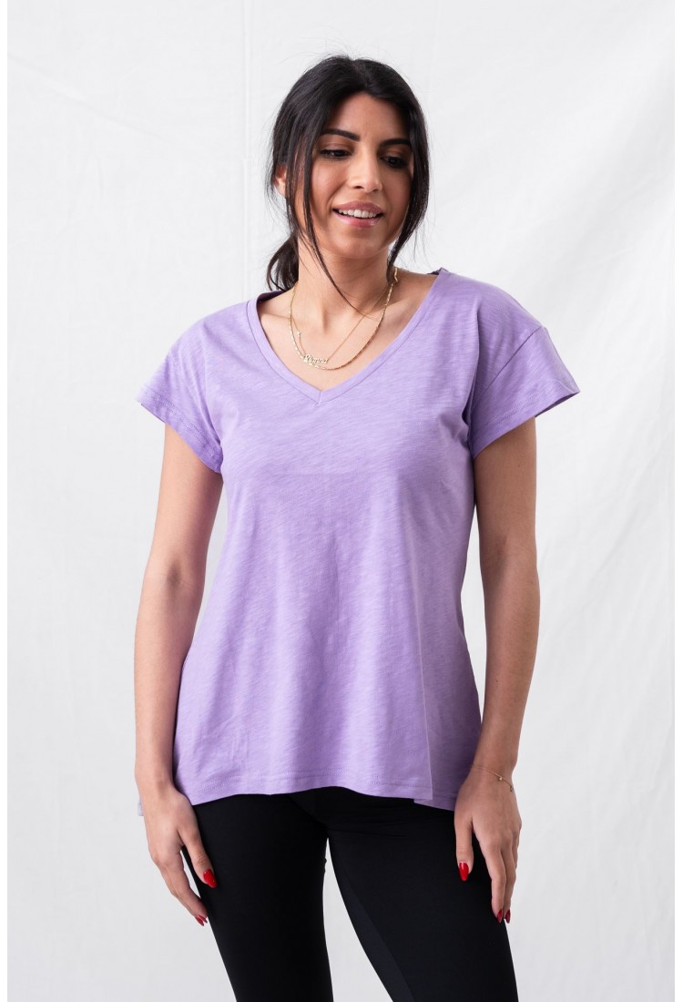 T-SHIRT BASIC V NECK