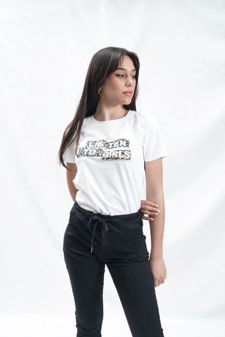 T-SHIRT LISTEN TO GIRLS 027