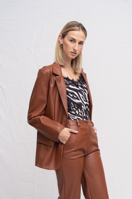 LEATHER JACKET WITH BUTTONS 83007