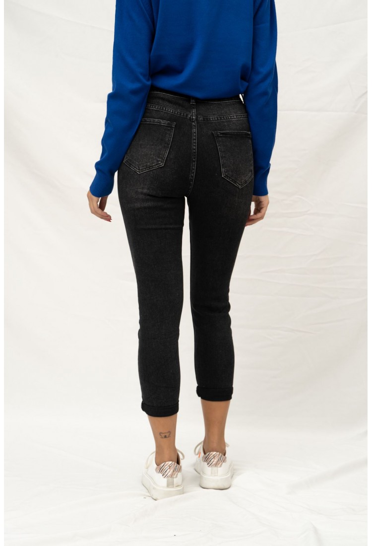 JEANS WITH ABRASIONS 7072