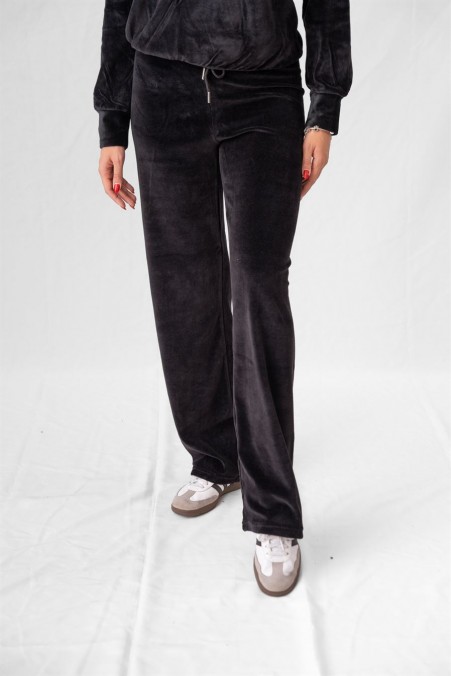 ΦΟΡΜΑ ΒΕΛΟΥΤΕ ΣΕ ΙΣΙΑ ΓΡΑΜΜΗ 2482866