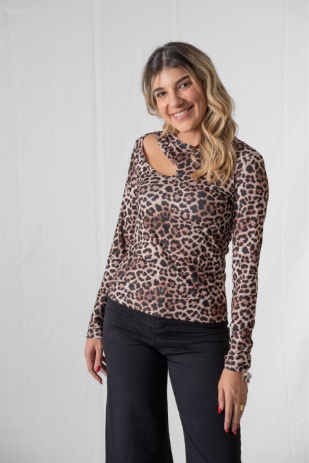 ANIMAL PRINT T-SHIRT WITH OPENING 21798 ANIMAL PRINT T-SHIRT WITH OPENING 21798