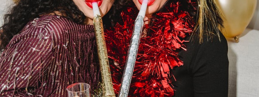 THE BEST CHRISTMAS PARTY OUTFIT IDEAS FOR ALL OCCASIONS